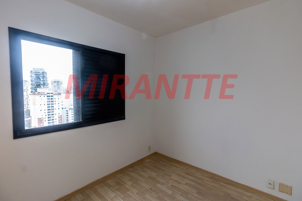 Apartamento de 60m² com 2 quartos em Itaim Bibi
