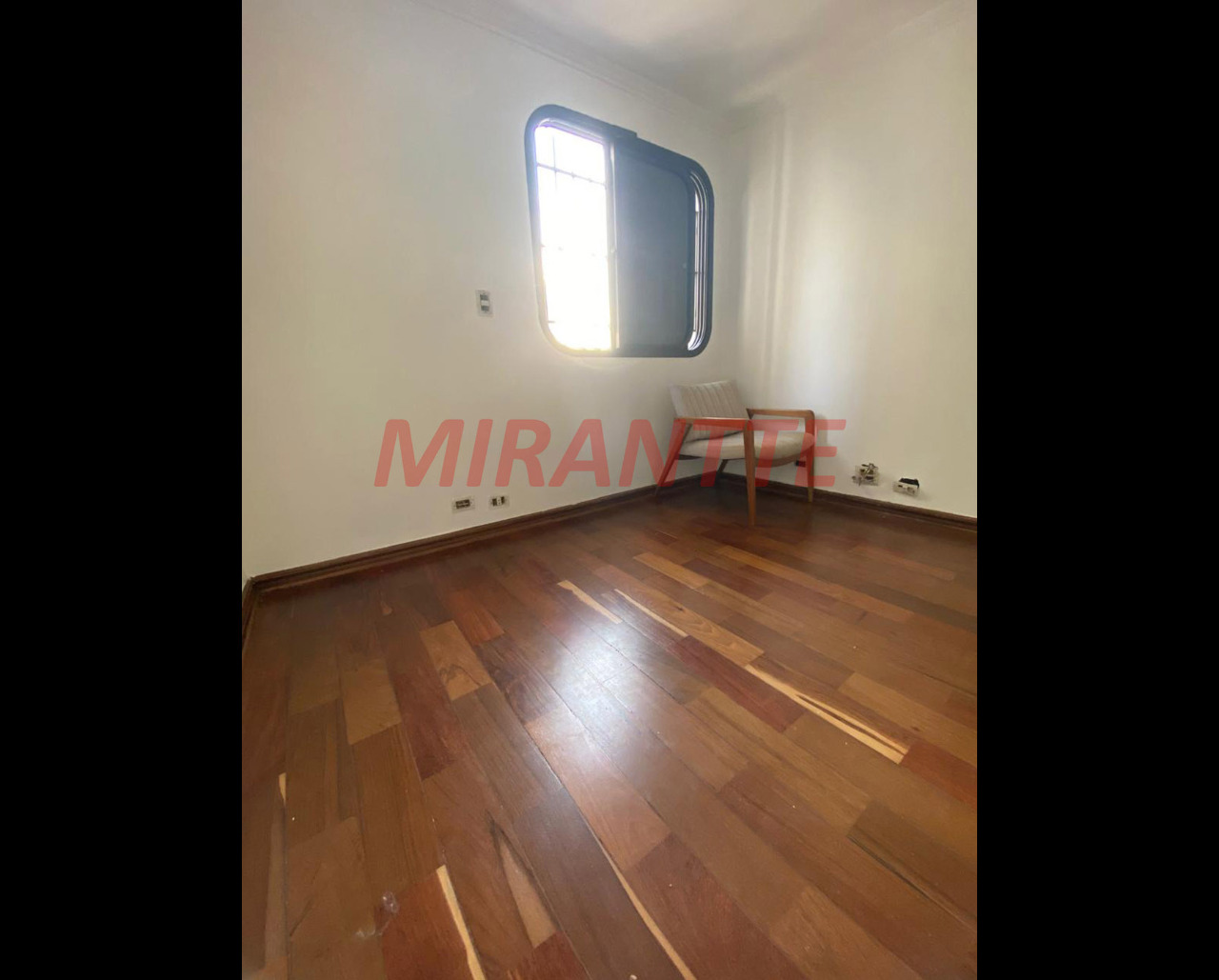Apartamento de 120m² com 3 quartos em Santana