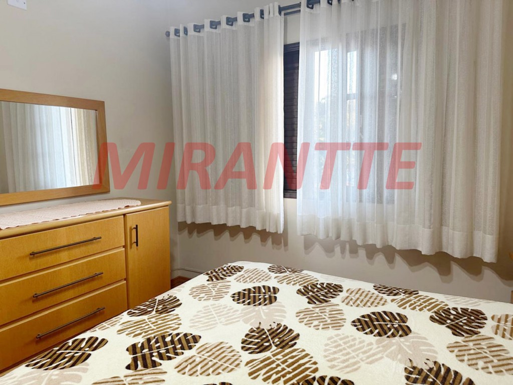 Sobrado de 162m² com 3 quartos em Horto Florestal