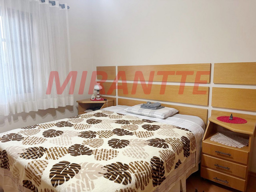 Sobrado de 162m² com 3 quartos em Horto Florestal