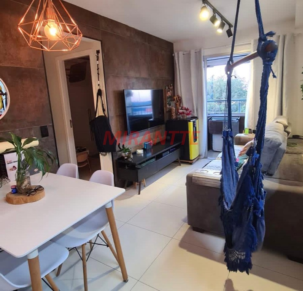 Apartamento de 51m² com 2 quartos em Jaçana