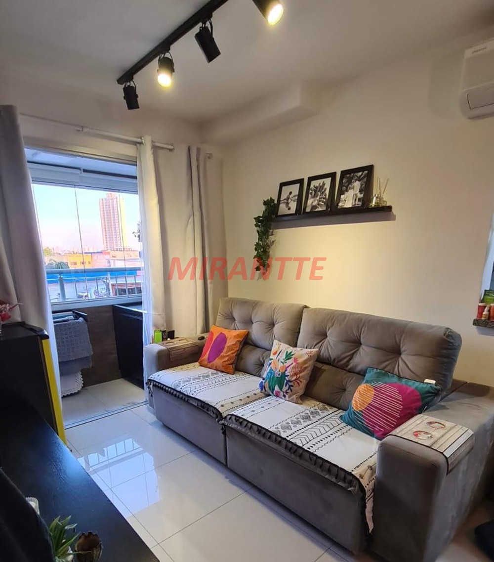 Apartamento de 51m² com 2 quartos em Jaçana