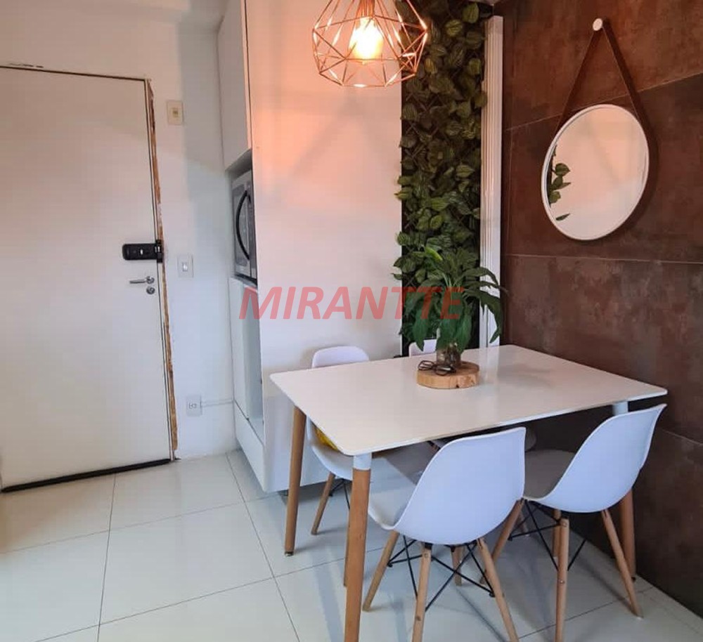 Apartamento de 51m² com 2 quartos em Jaçana