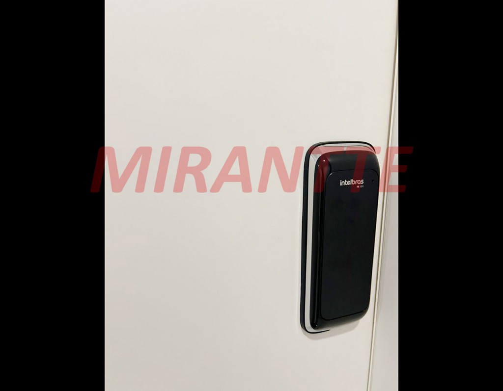 Apartamento de 68m² com 2 quartos em Jardim Flor da Montanha