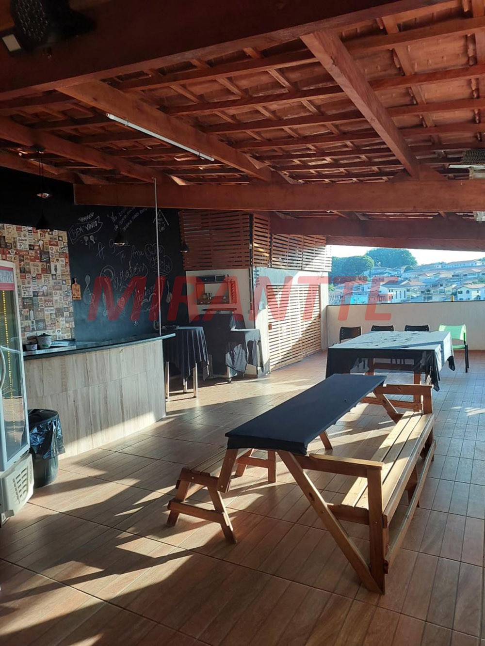 Casa terrea de 266m² com 4 quartos em Bortolândia