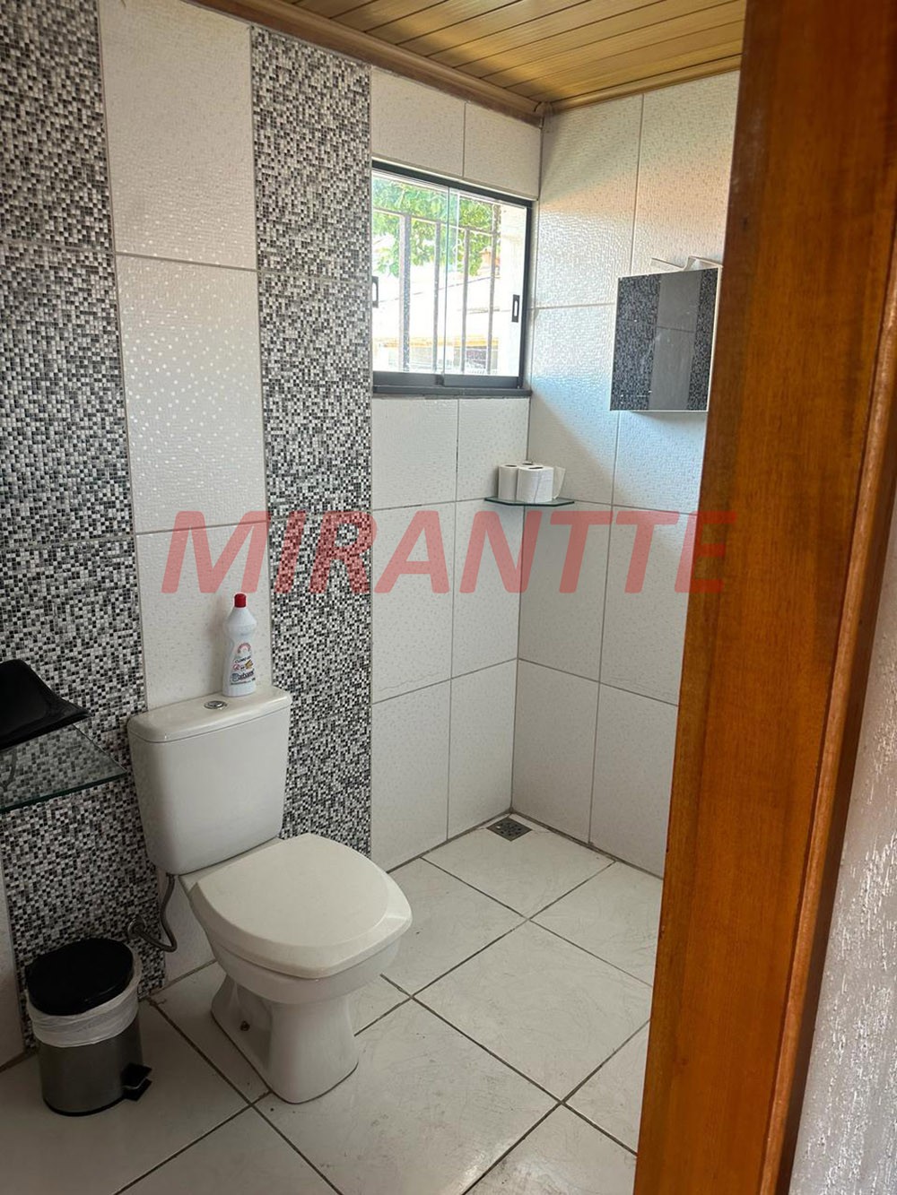 Casa terrea de 266m² com 4 quartos em Bortolândia