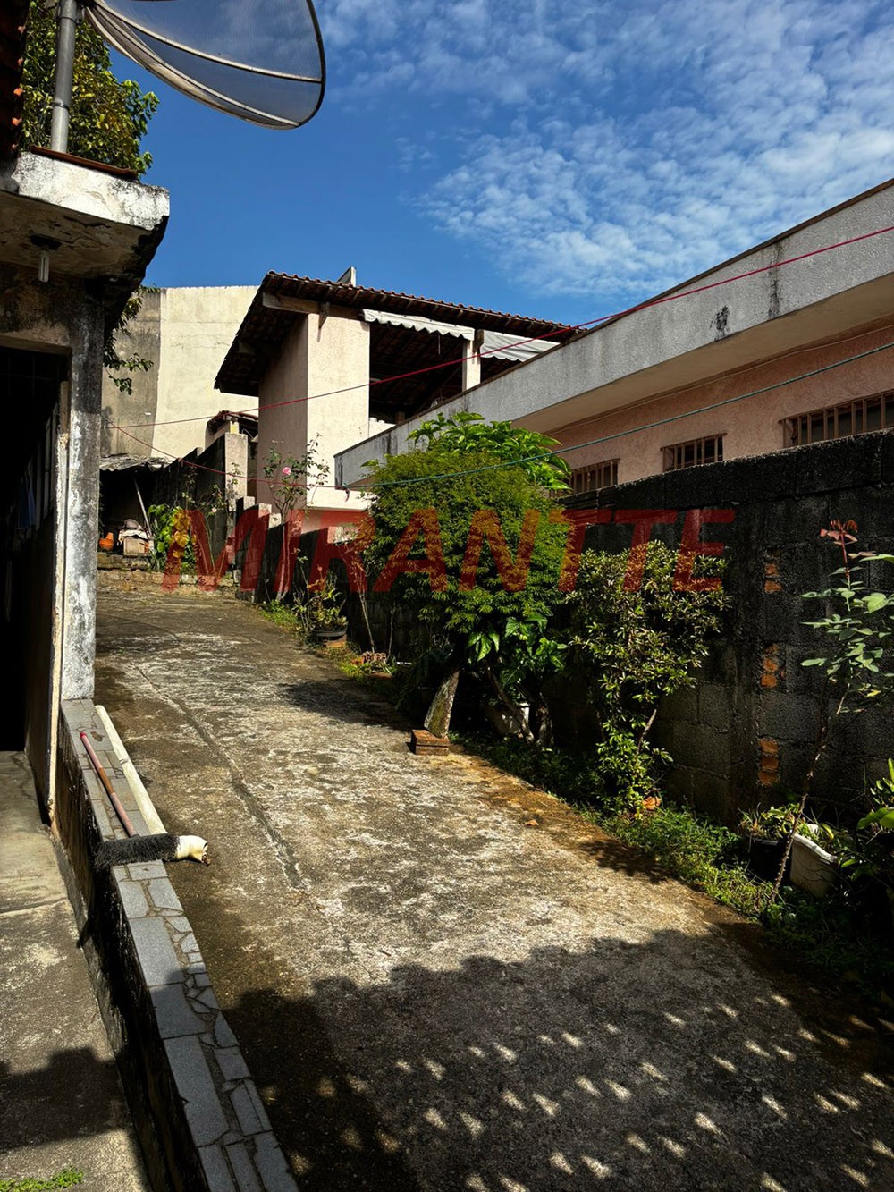 Casa terrea de 82m² com 2 quartos em Água Fria