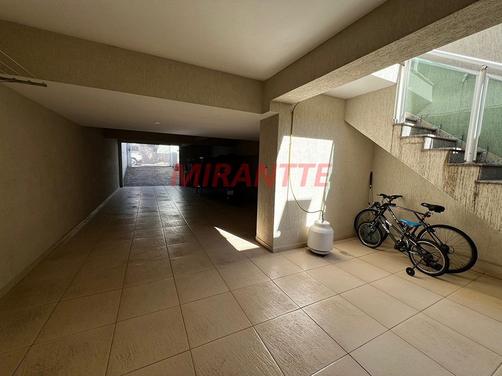 Sobrado de 188m² com 3 quartos em Imirim