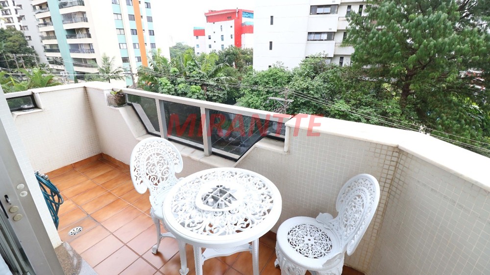 Apartamento de 182m² com 4 quartos em Santana
