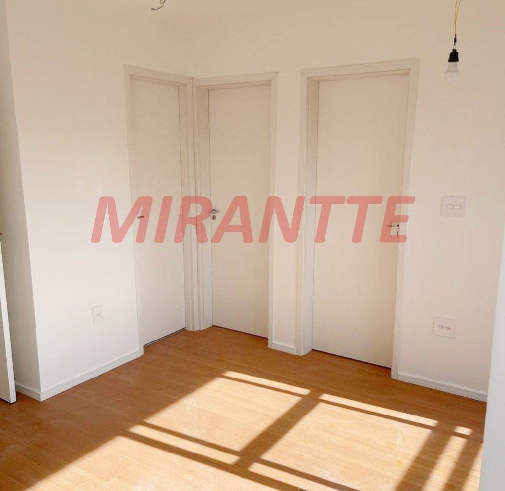 Apartamento de 40m² com 2 quartos em Vila Pauliceia