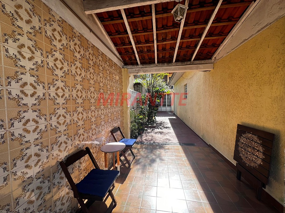 Casa terrea de 200m² com 2 quartos em Santana