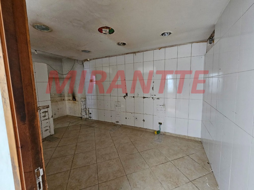 Comercial de 350m² em Santa Teresinha
