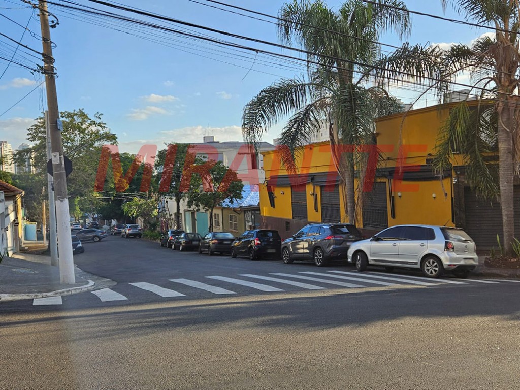 Comercial de 350m² em Santa Teresinha