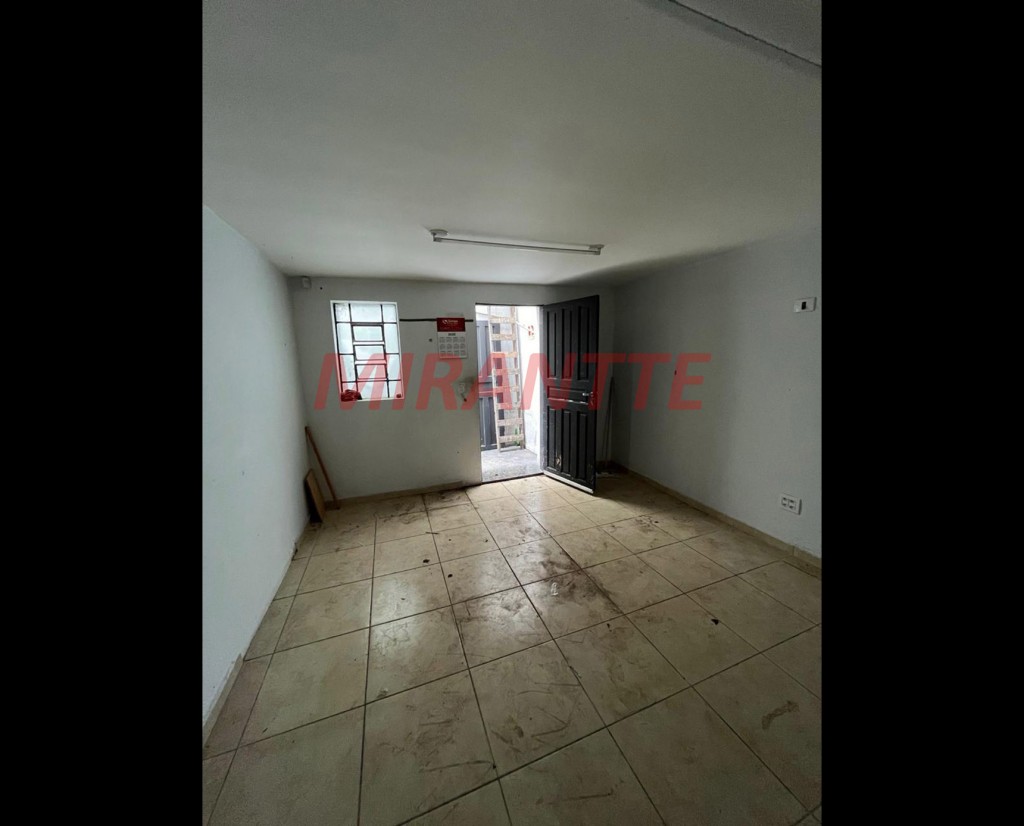 Comercial de 350m² em Santa Teresinha