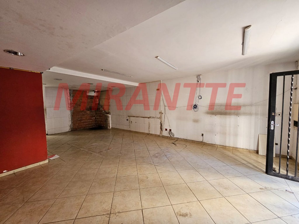 Comercial de 350m² em Santa Teresinha