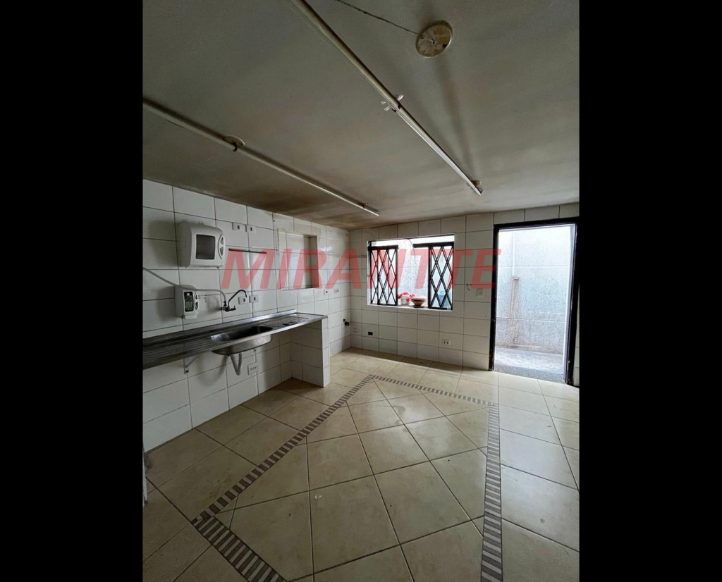 Comercial de 350m² em Santa Teresinha