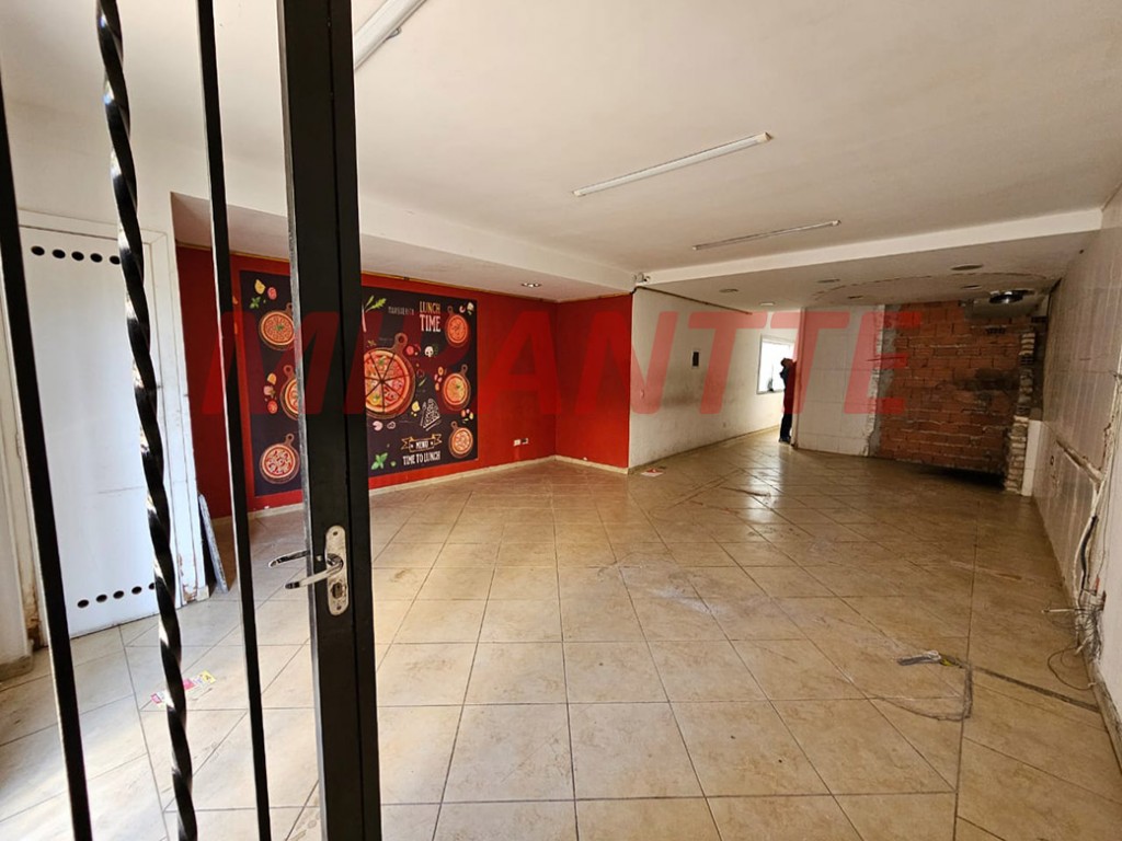 Comercial de 350m² em Santa Teresinha
