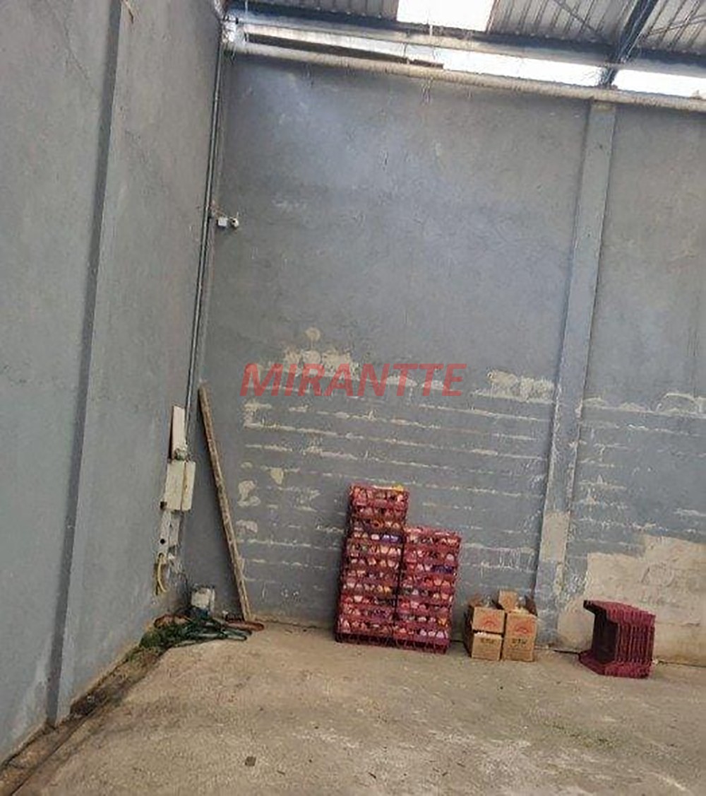 Galpao de 350m² em Tremembe
