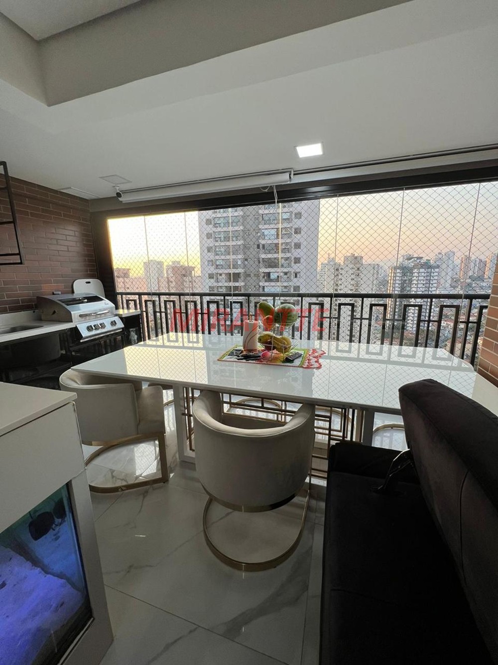 Apartamento de 81m² com 1 quartos em Santa Teresinha
