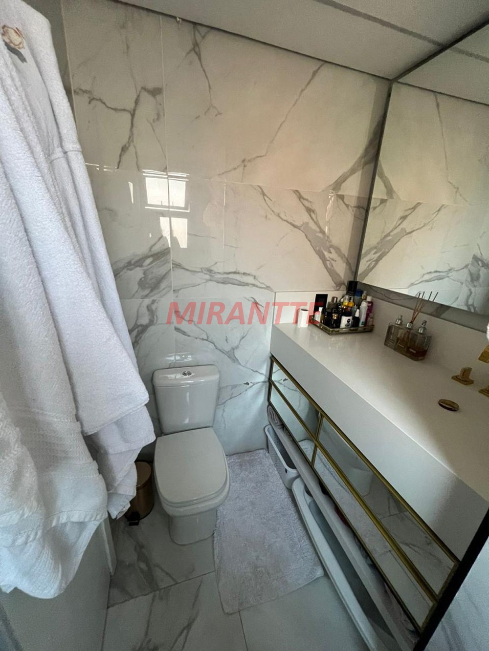 Apartamento de 81m² com 1 quartos em Santa Teresinha