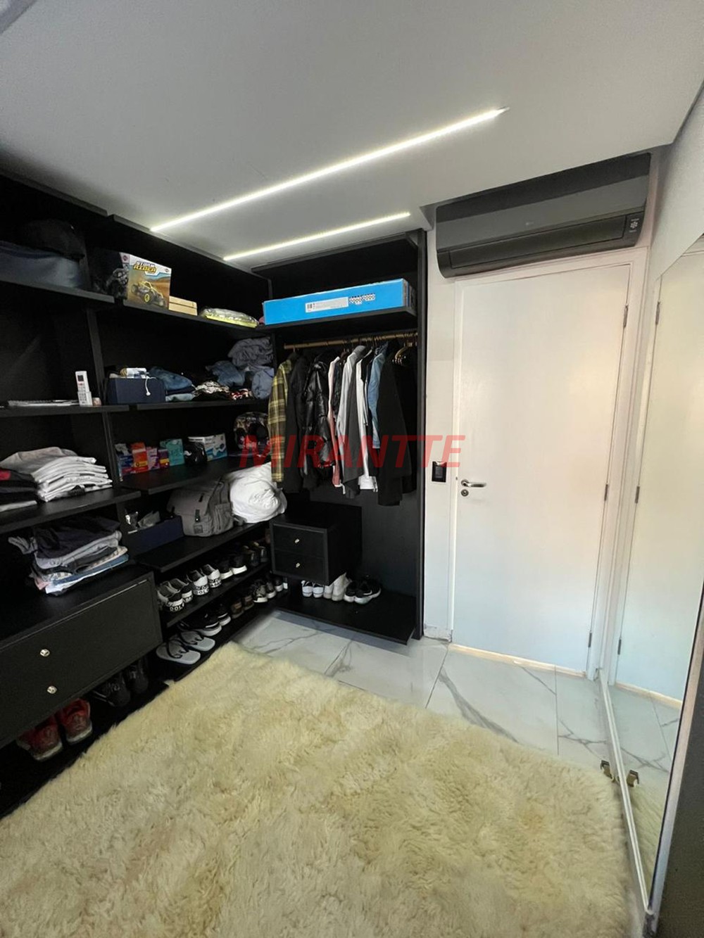 Apartamento de 81m² com 1 quartos em Santa Teresinha