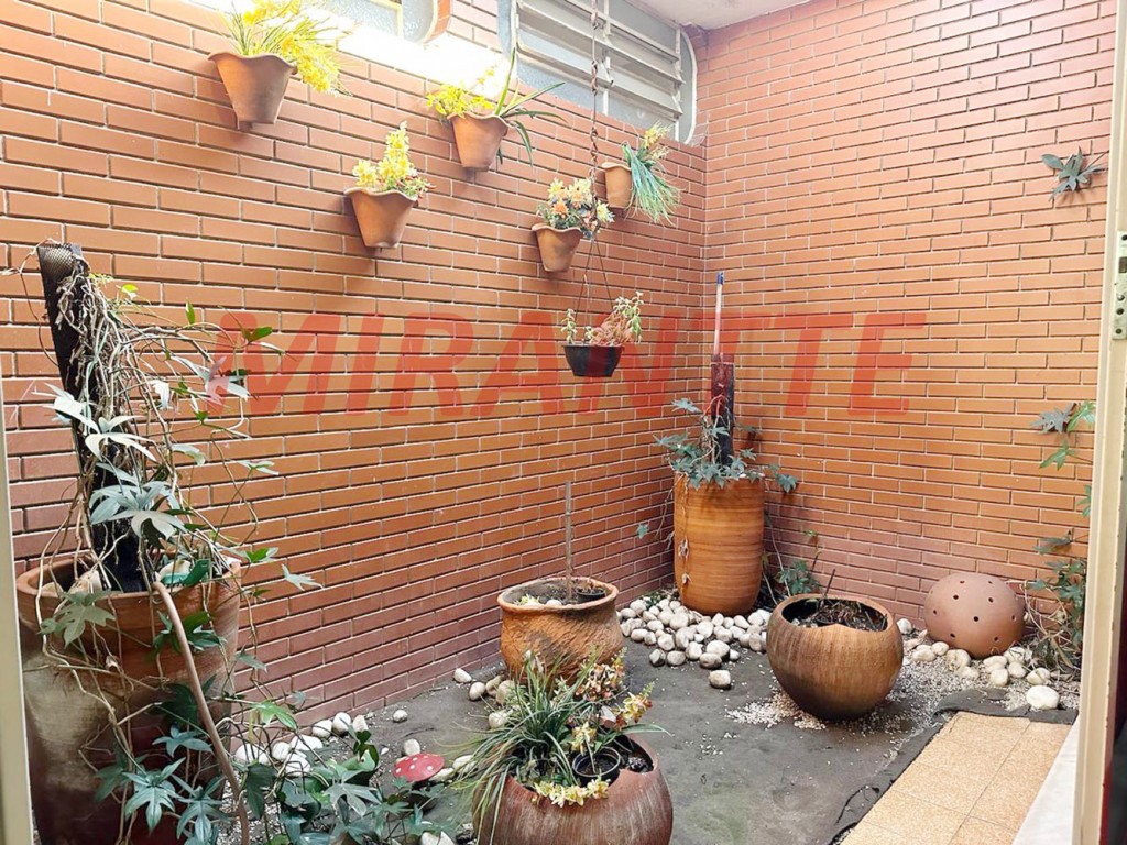 Casa terrea de 166m² com 3 quartos em Casa Verde Alta