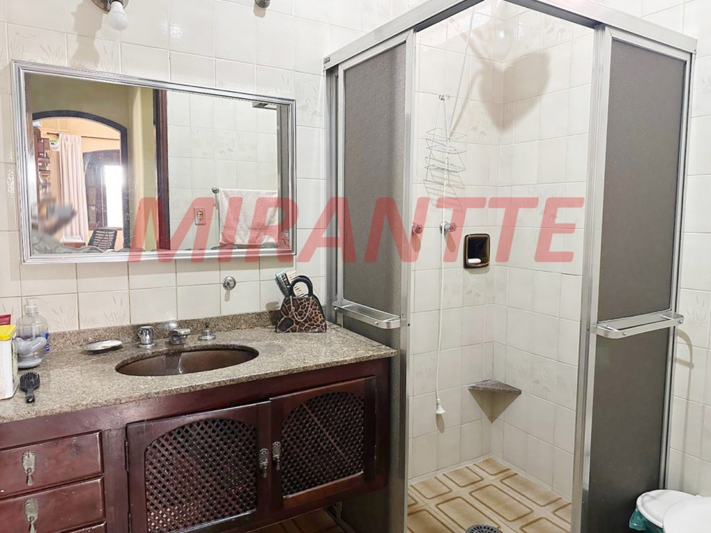 Casa terrea de 166m² com 3 quartos em Casa Verde Alta