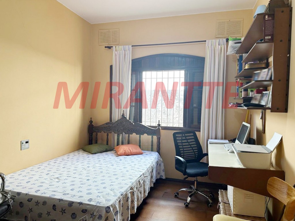 Casa terrea de 166m² com 3 quartos em Casa Verde Alta