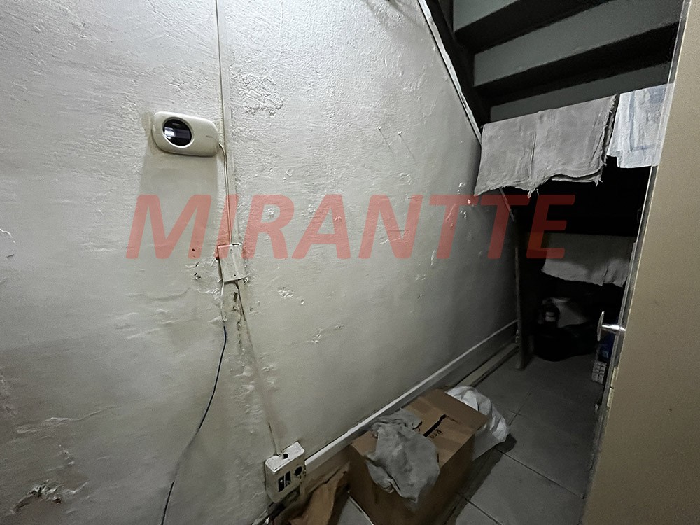 Galpao de 923m² em Limão