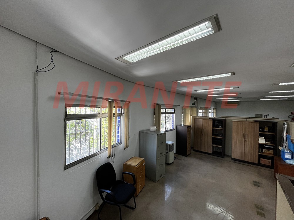 Galpao de 923m² em Limão