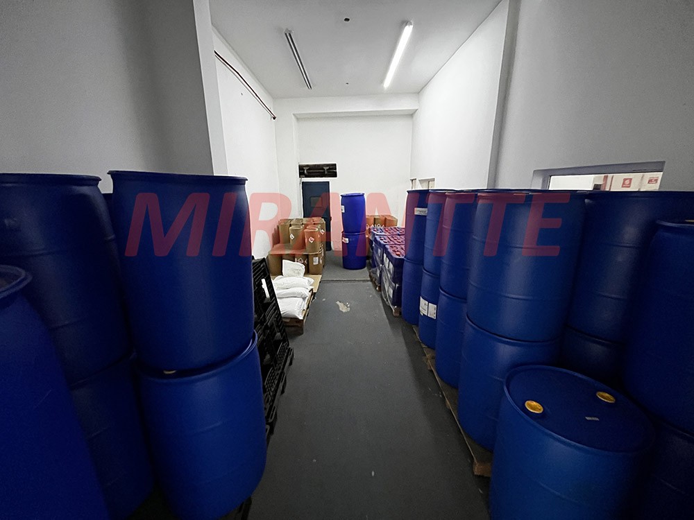 Galpao de 923m² em Limão