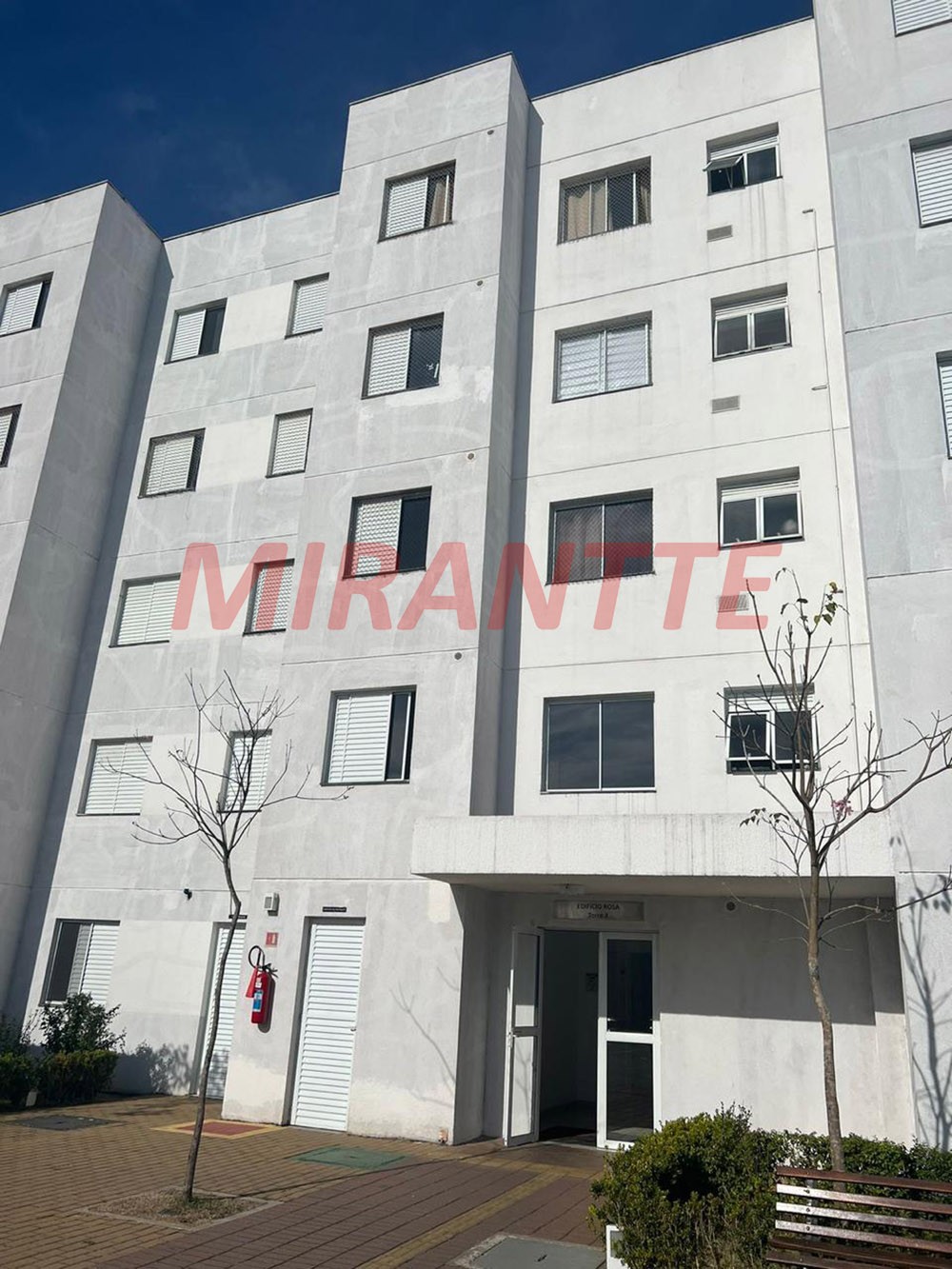 Apartamento com 2 quartos em Jaraguá