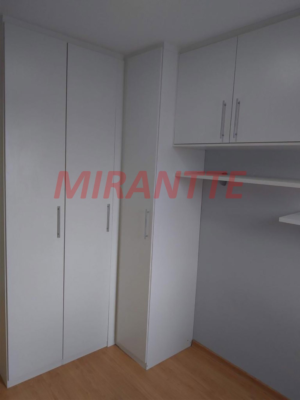 Apartamento com 2 quartos em Jaraguá