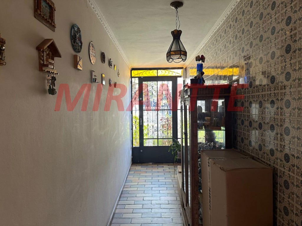 Sobrado de 203m² com 3 quartos em Santana