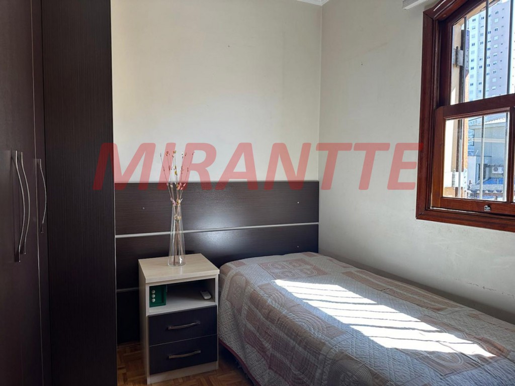 Sobrado de 203m² com 3 quartos em Santana
