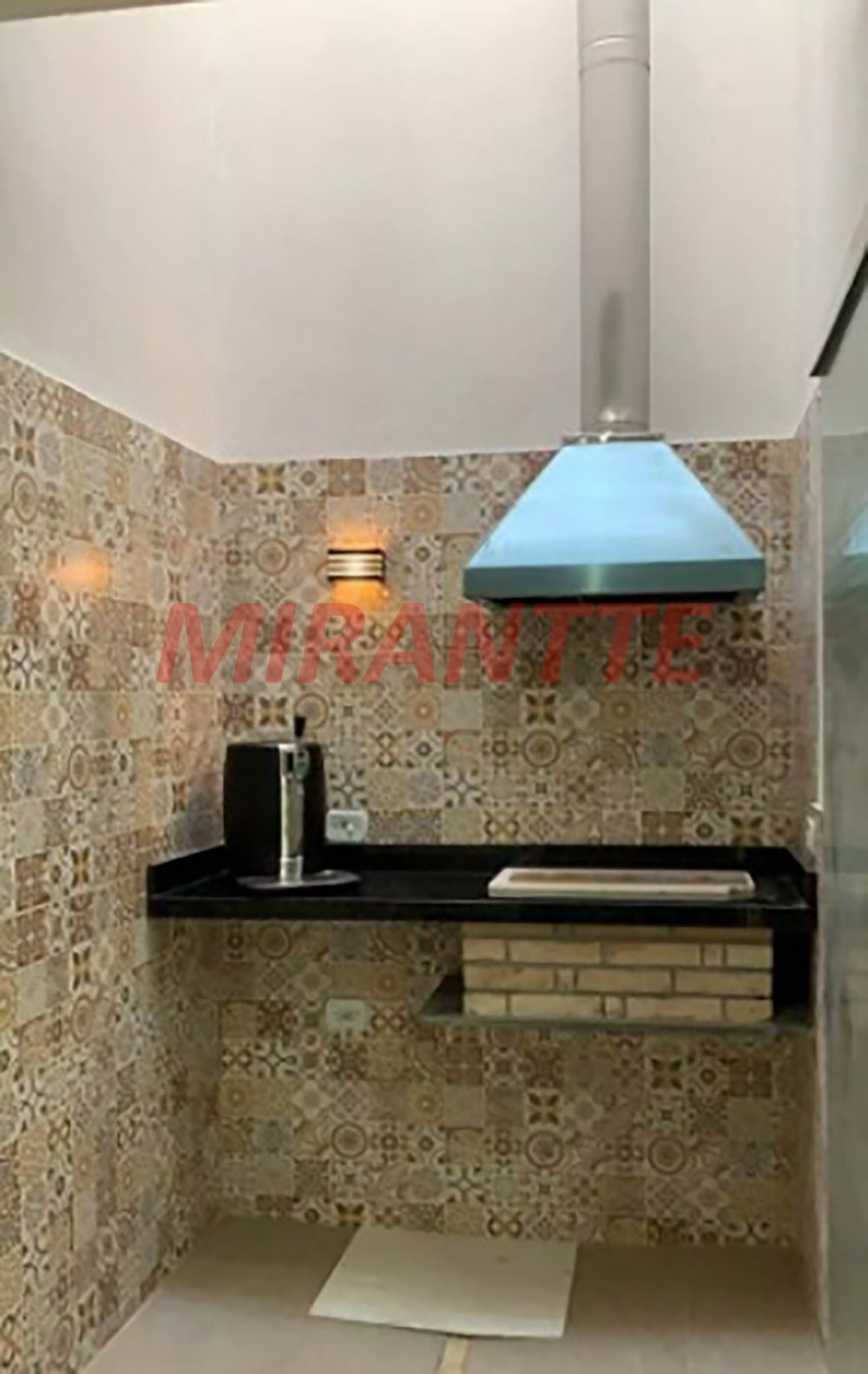 Cond. fechado de 80m² com 3 quartos em Vila Nova Mazzei