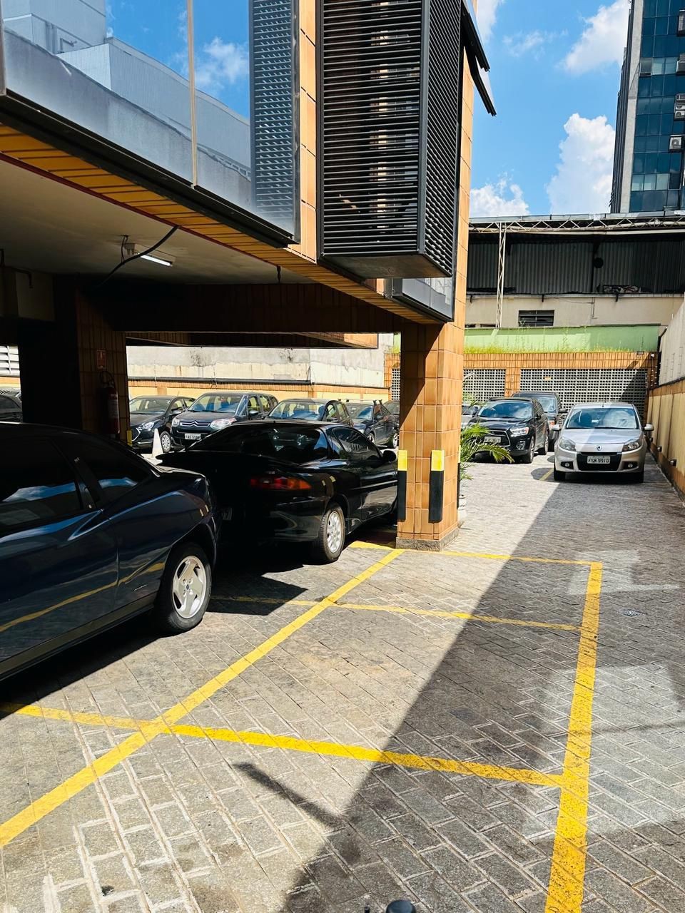 Conjunto comercial em Santana
