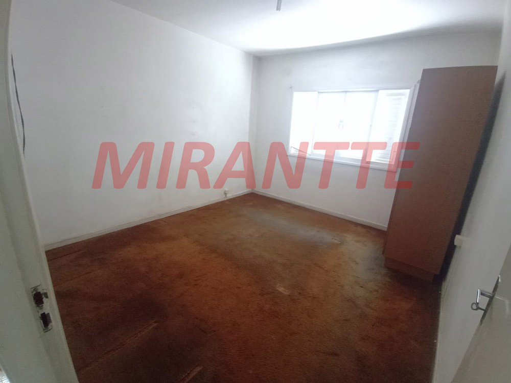 Sobrado de 190m² com 3 quartos em Santana