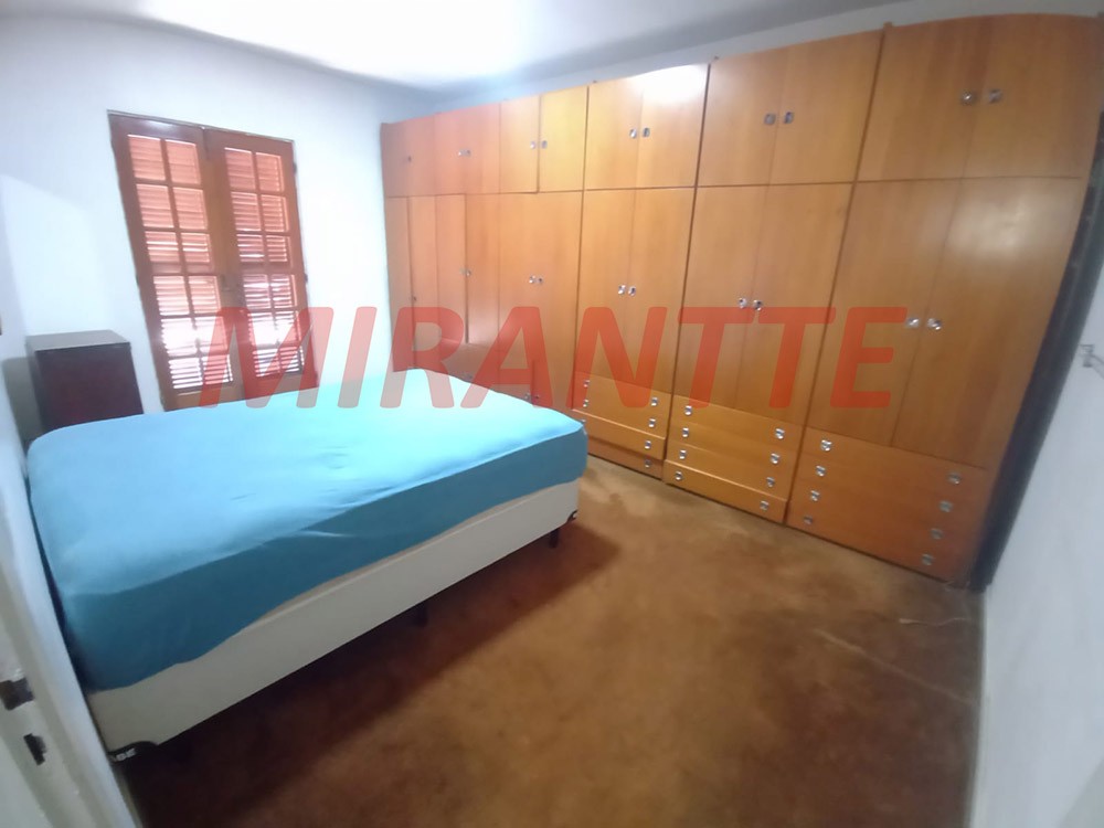 Sobrado de 190m² com 3 quartos em Santana