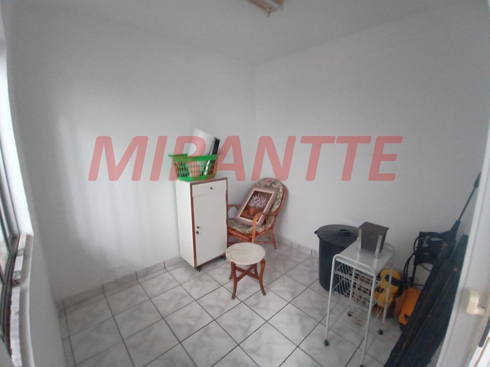 Sobrado de 190m² com 3 quartos em Santana