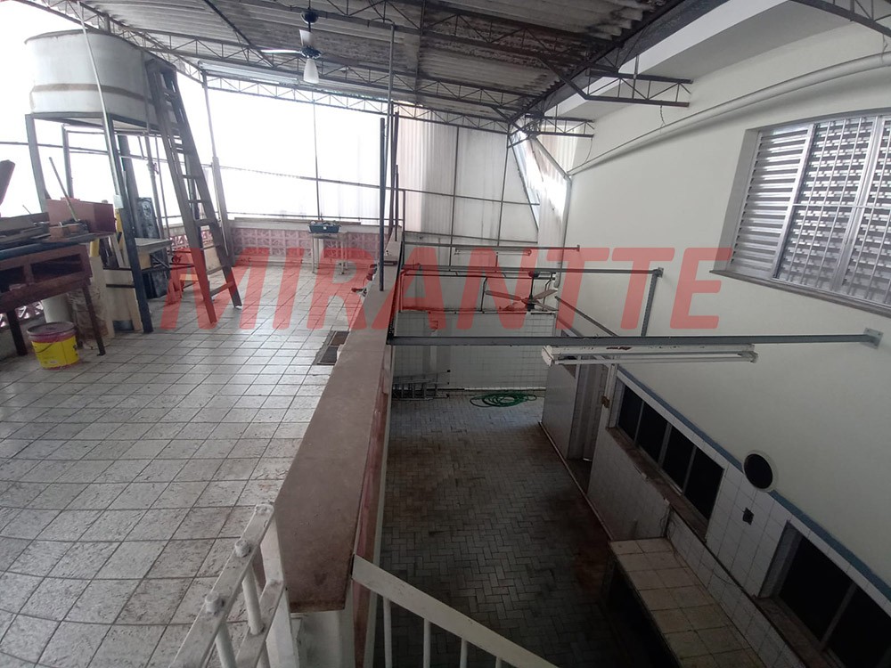 Sobrado de 190m² com 3 quartos em Santana