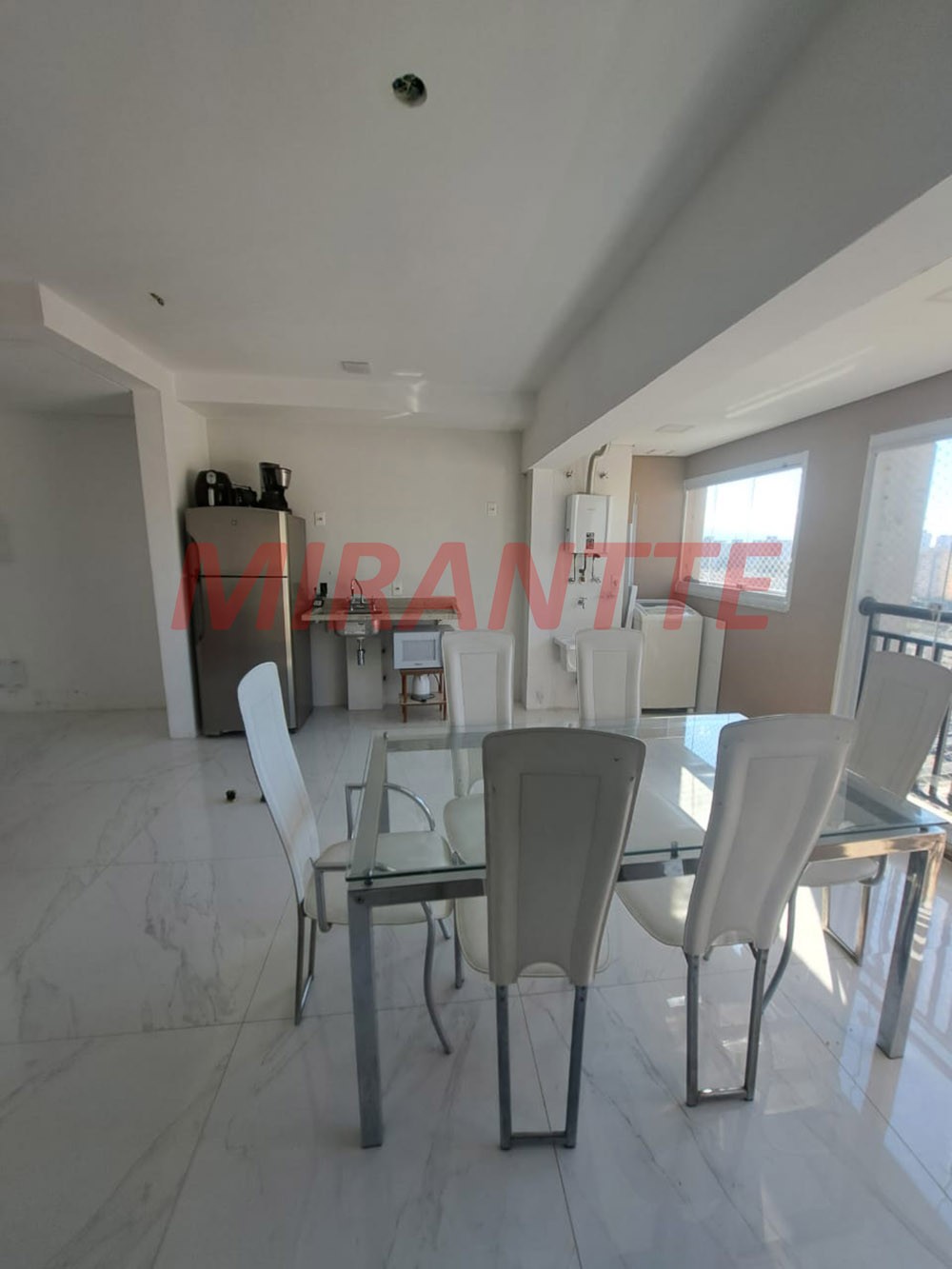 Apartamento de 60m² com 2 quartos em Limão