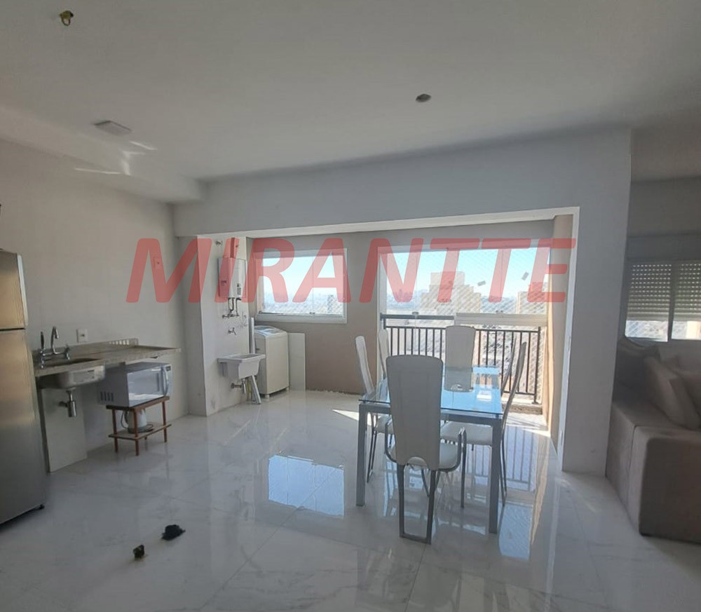 Apartamento de 60m² com 2 quartos em Limão