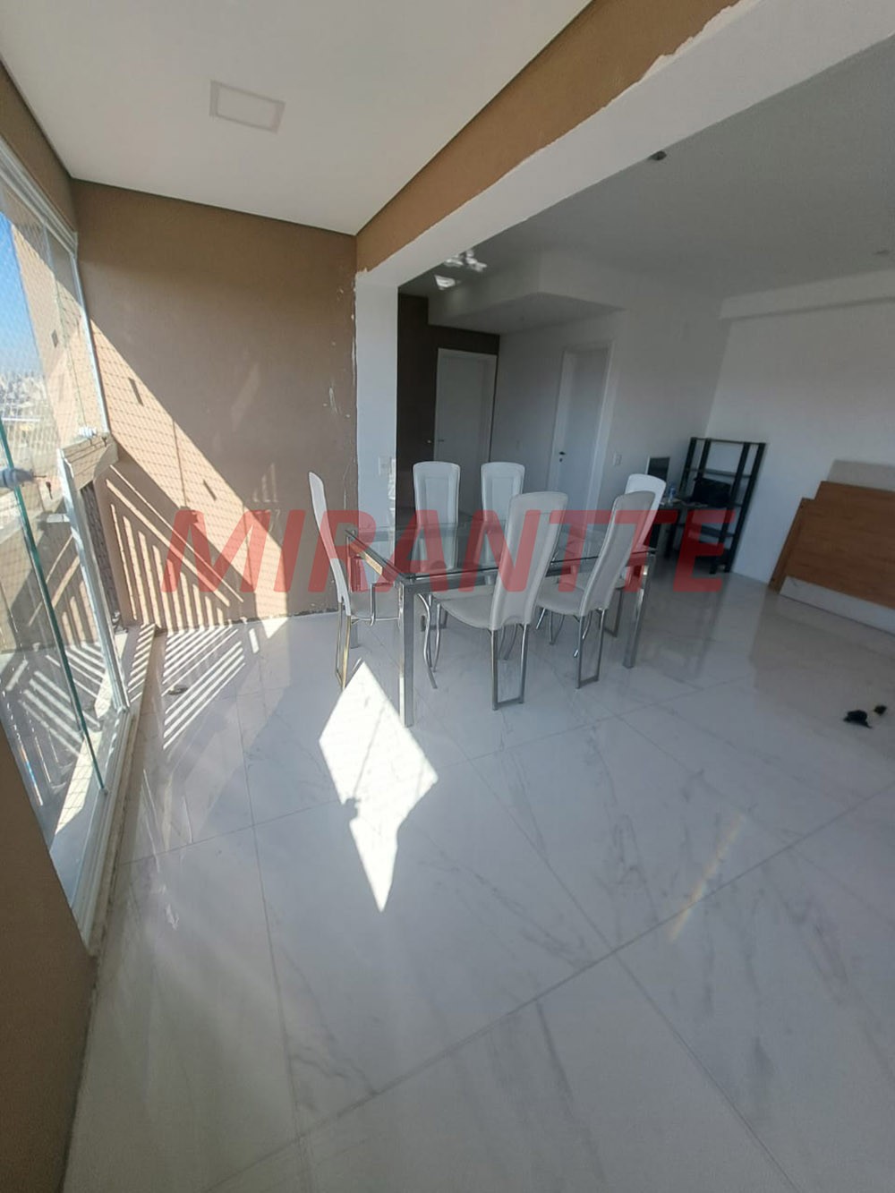 Apartamento de 60m² com 2 quartos em Limão