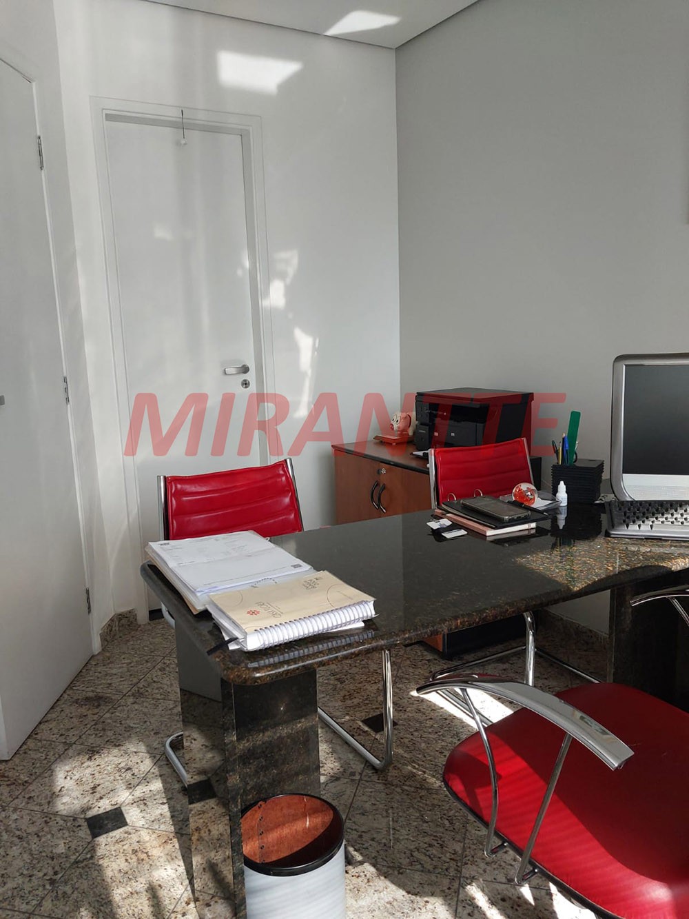 Conjunto comercial de 40m² em Água Fria