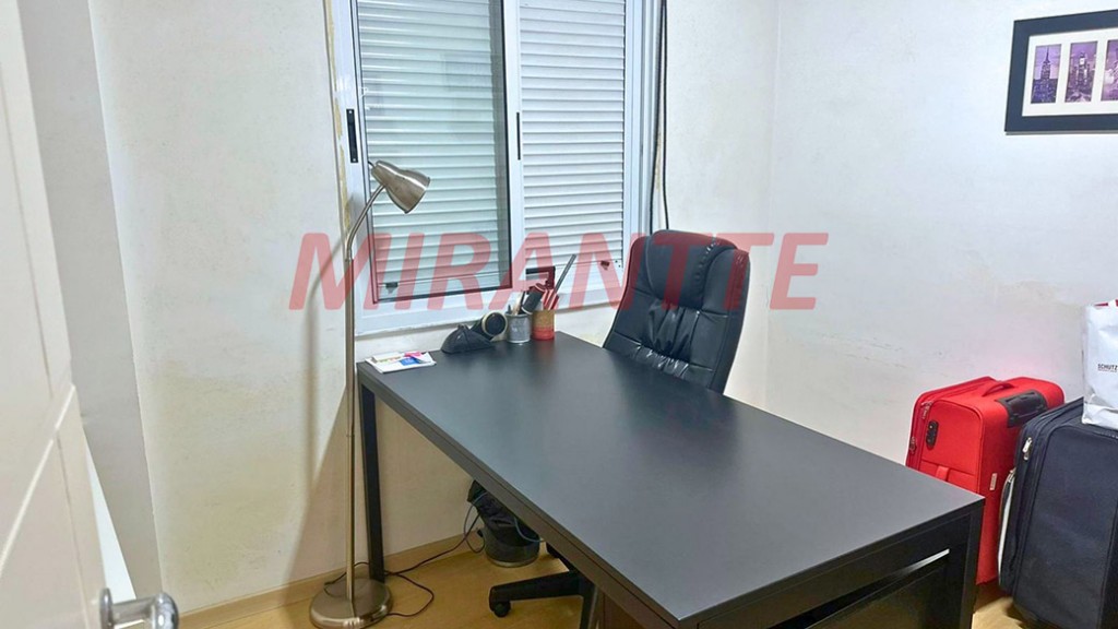 Sobrado de 210m² com 3 quartos em Santana