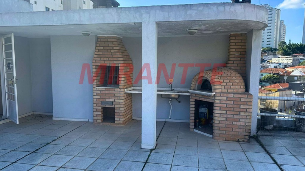 Sobrado de 210m² com 3 quartos em Santana