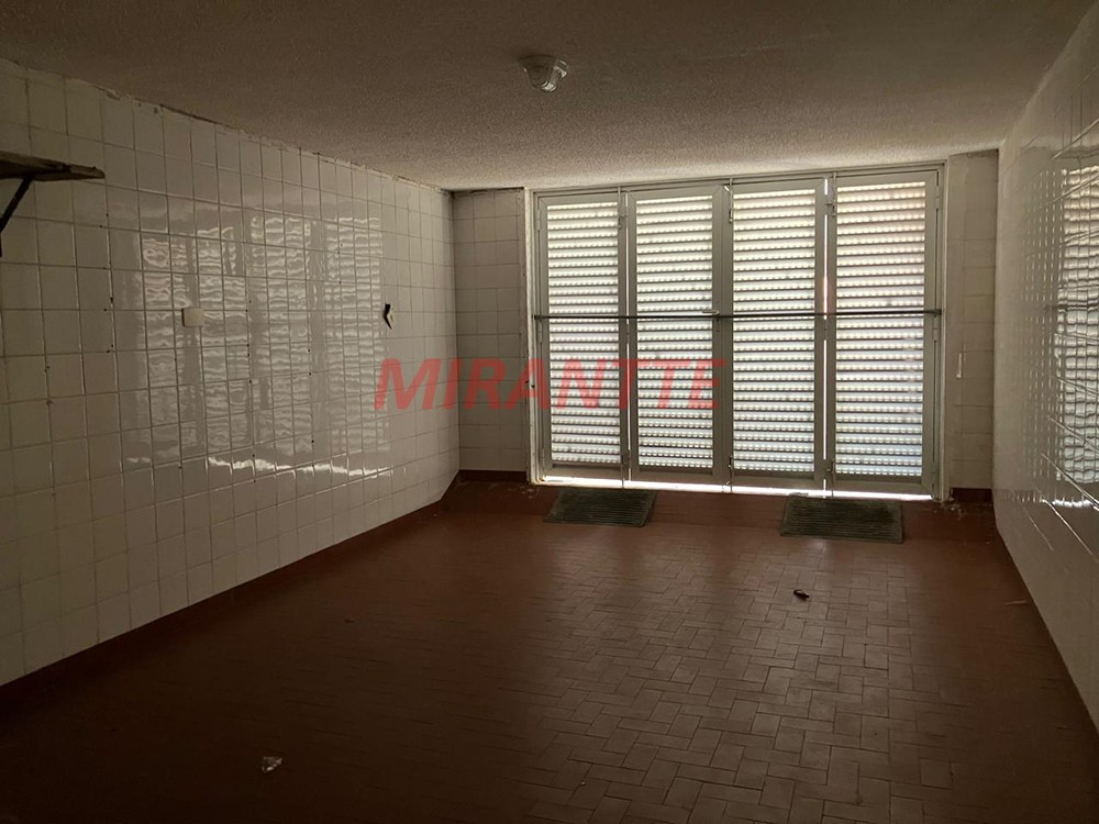 Sobrado de 120m² com 2 quartos em Santana