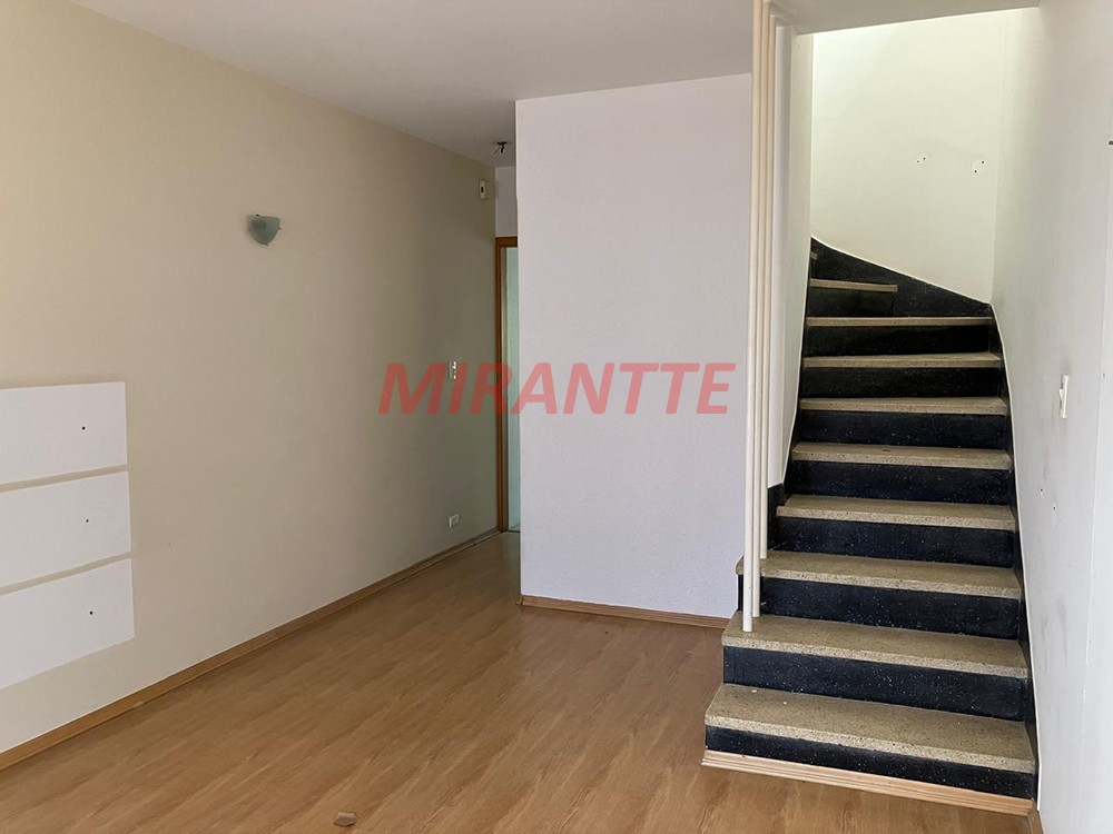 Sobrado de 120m² com 2 quartos em Santana