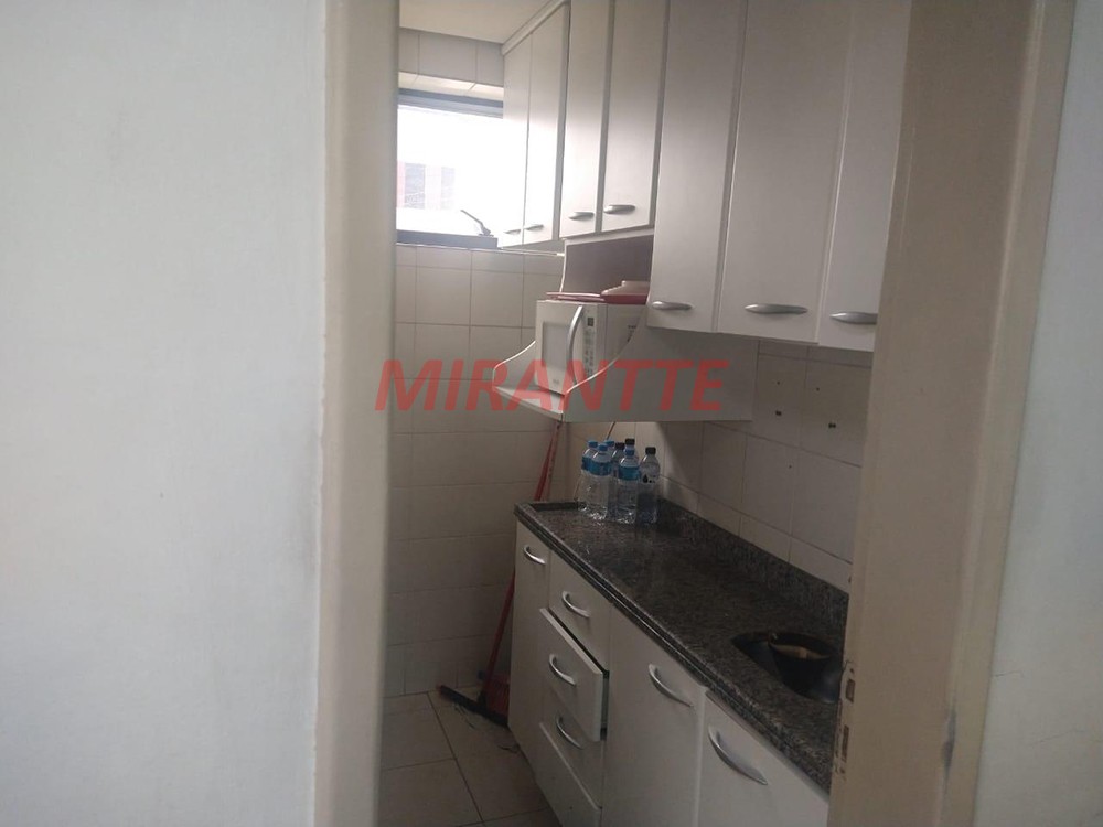Conjunto comercial de 40m² em Santana